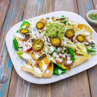 El Primo Special Super Deluxe Steak Nachos Cheese